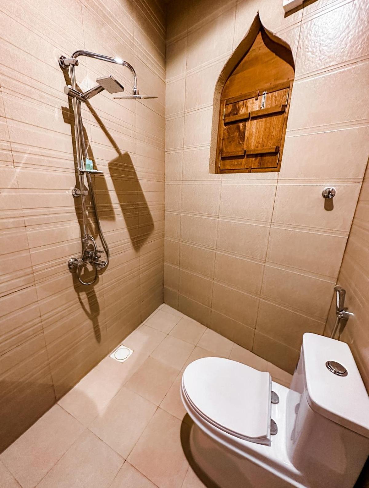 Alaqur View Inn نزل واجهة العقر نزوى‎ المظهر الخارجي الصورة