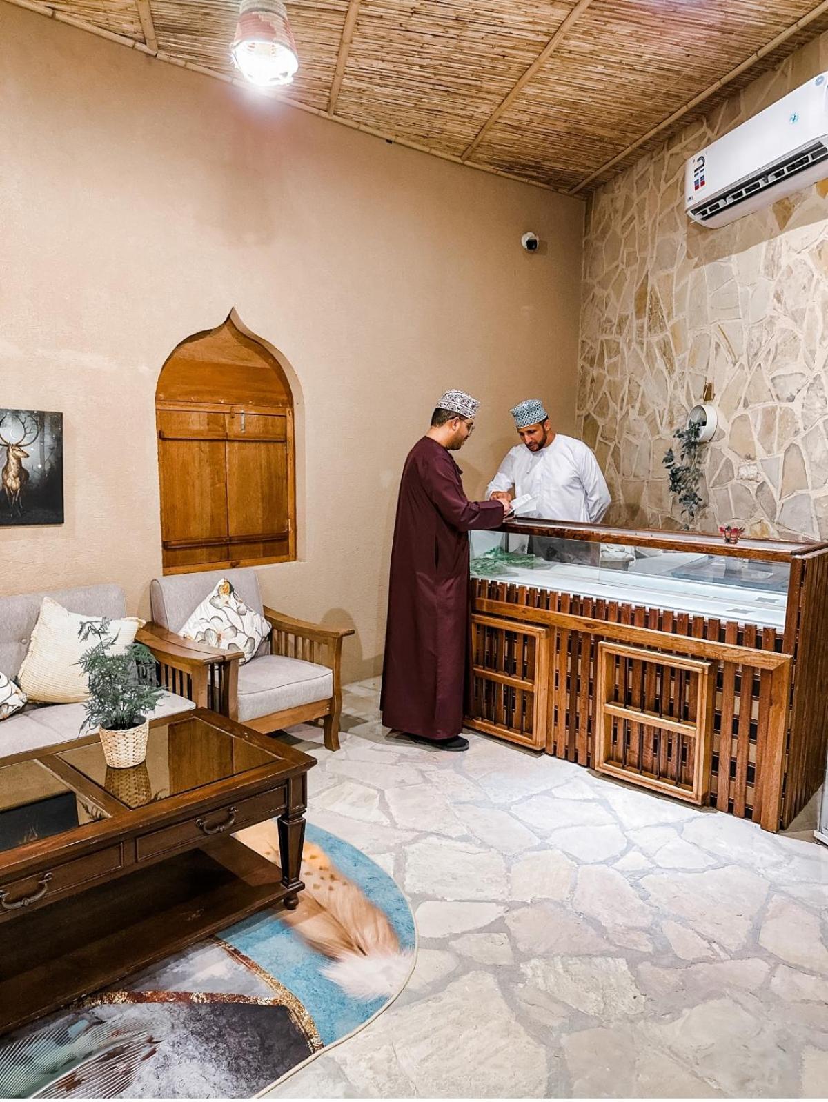 Alaqur View Inn نزل واجهة العقر نزوى‎ المظهر الخارجي الصورة